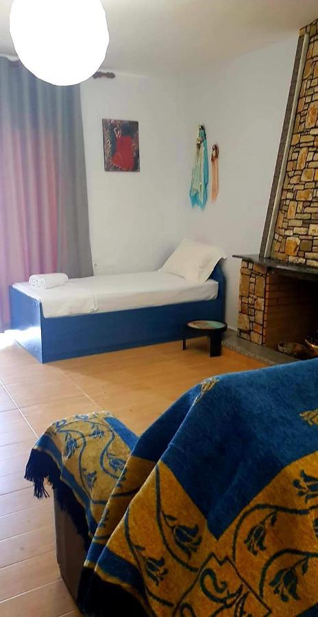 Aira Apartment Himare Exterior foto