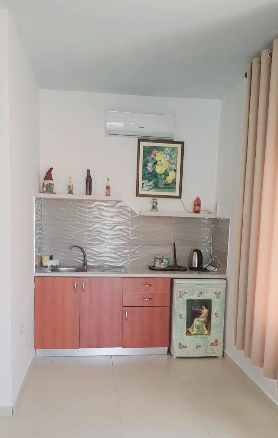 Aira Apartment Himare Exterior foto