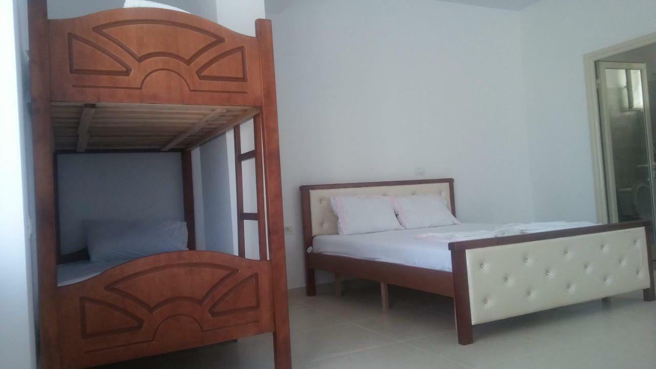 Aira Apartment Himare Exterior foto